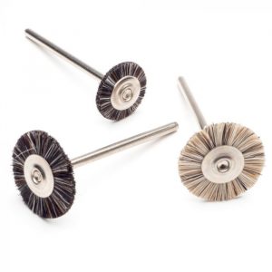 BRISTLE BRUSH ROBINSON